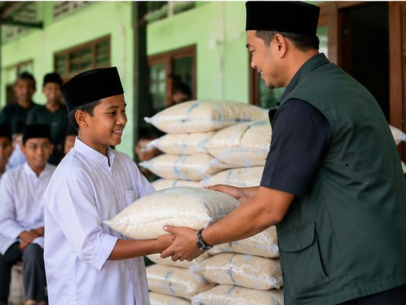 Beasiswa Santri Yatim & Tahfidz Berprestasi
